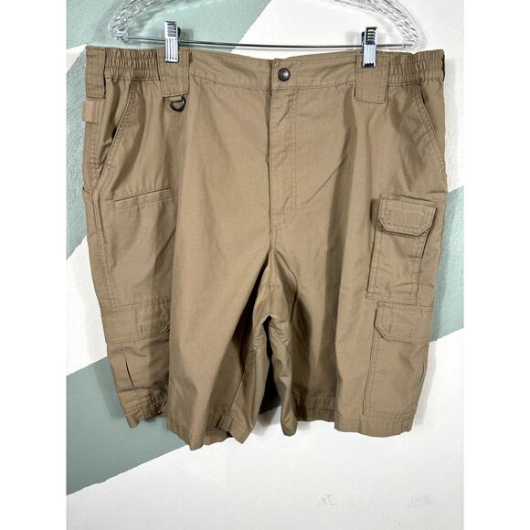 5.11 Tactical Series Men's Size 42 Tan Ripstop Utility Multi Pocket Cargo Shorts - Picture 10 of 11